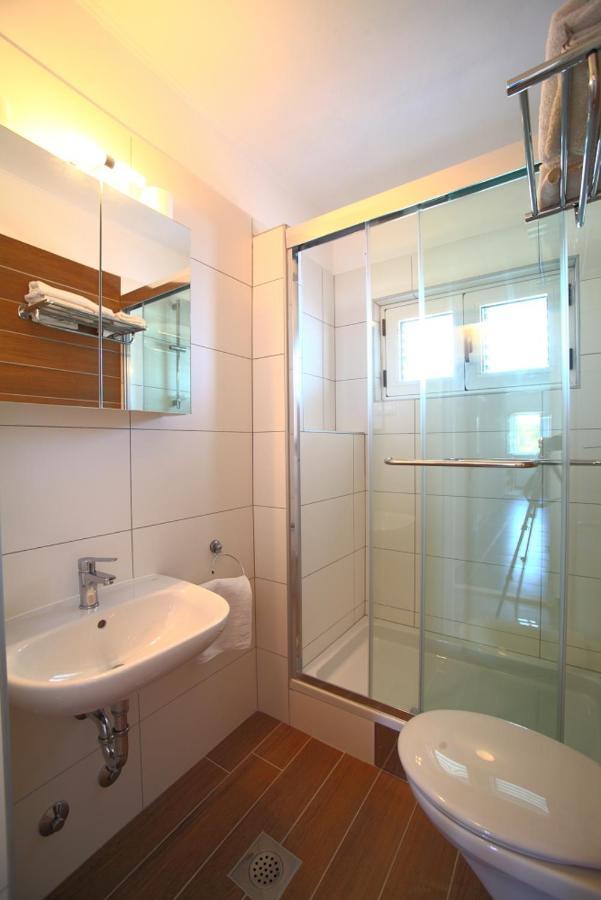 Villa Veli Nova Zavala Szoba fotó